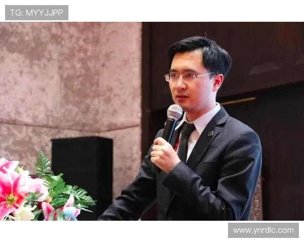 波多野结衣经典影视作品回顾与分析从初登荧幕到成为影视圈标志性人物的成长之路